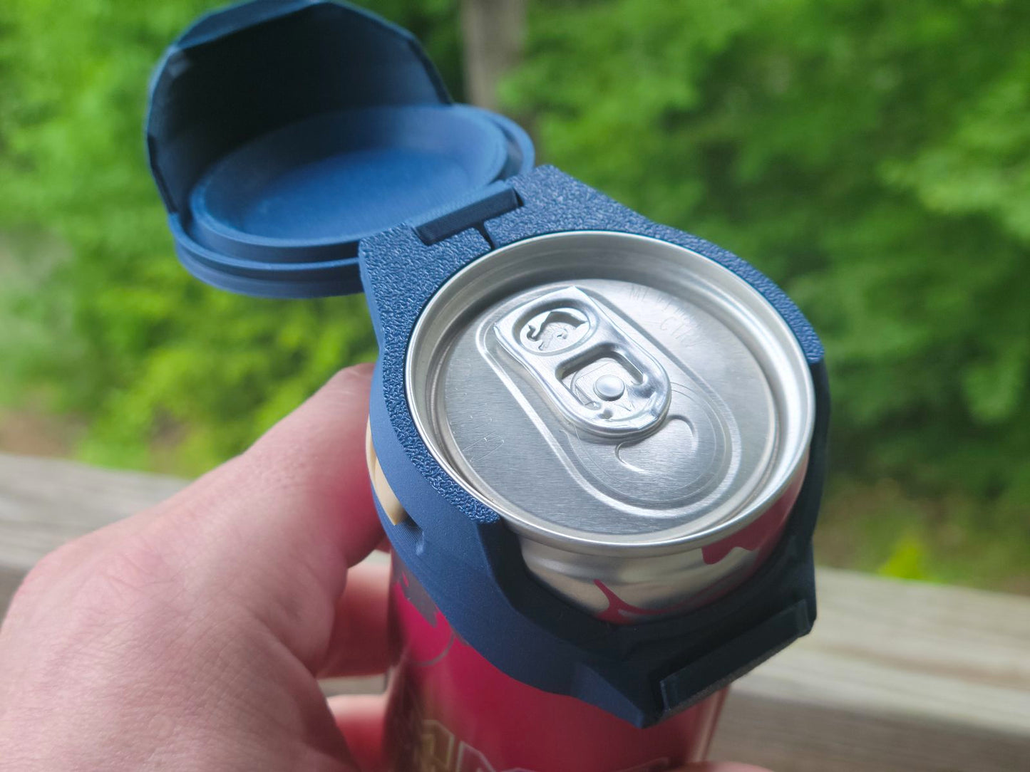 PopTop Mini pour Red Bull 250 mL – Couvercle Réutilisable Imprimé en 3D