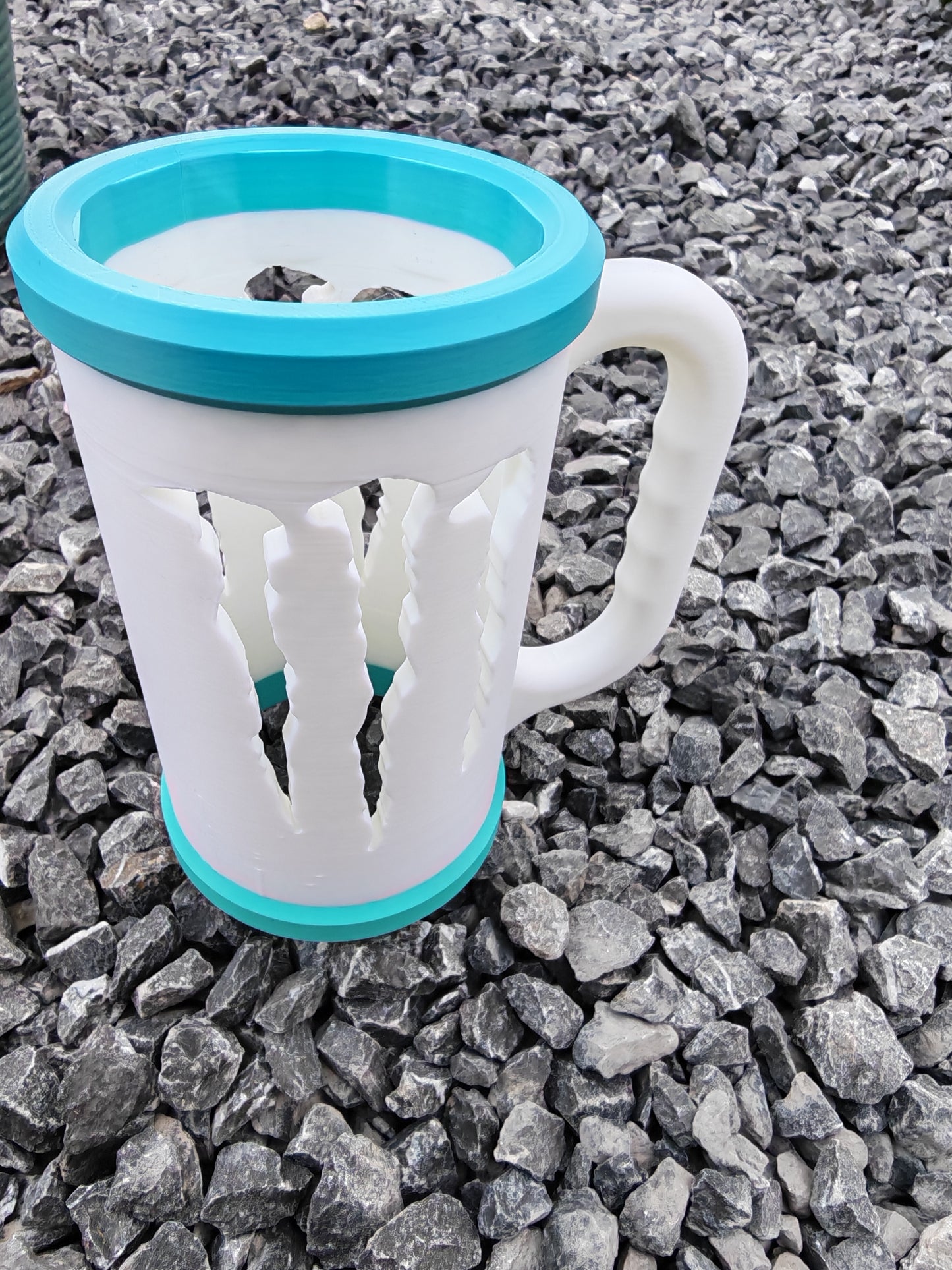 Bazooka Monster Holder